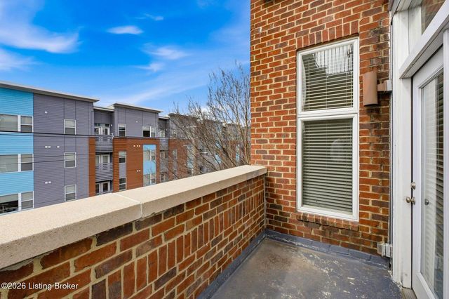 2011 Frankfort Ave 303, Louisville, KY 40206