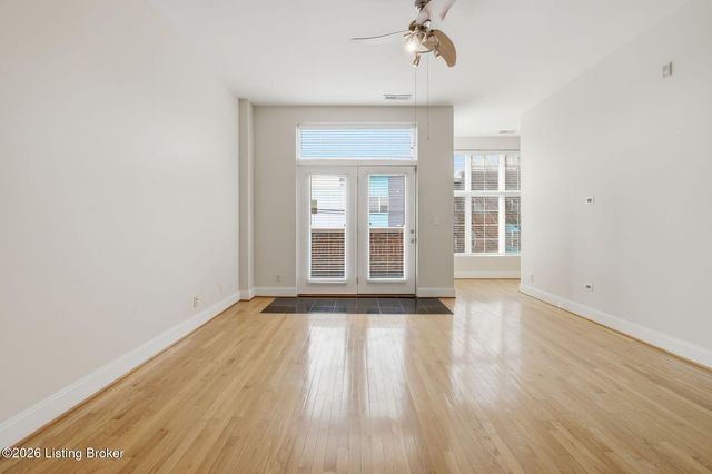 2011 Frankfort Ave 303, Louisville, KY 40206