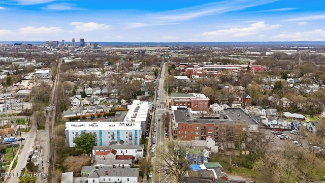 2011 Frankfort Ave 303, Louisville, KY 40206