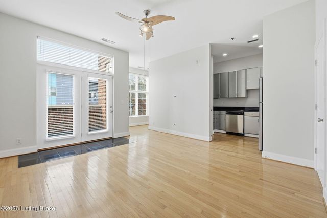 2011 Frankfort Ave 303, Louisville, KY 40206