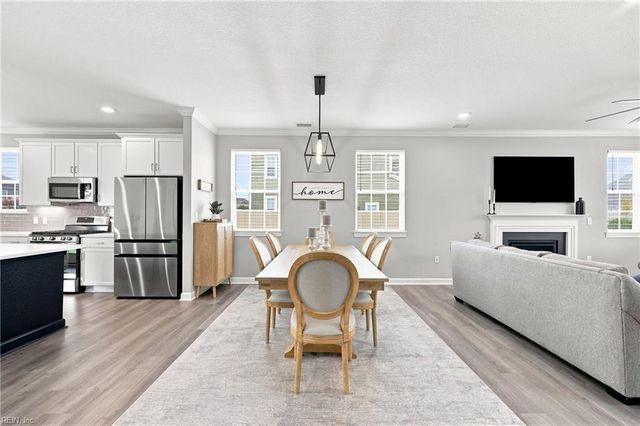 410 Middleton WAY, Chesapeake, VA 23322