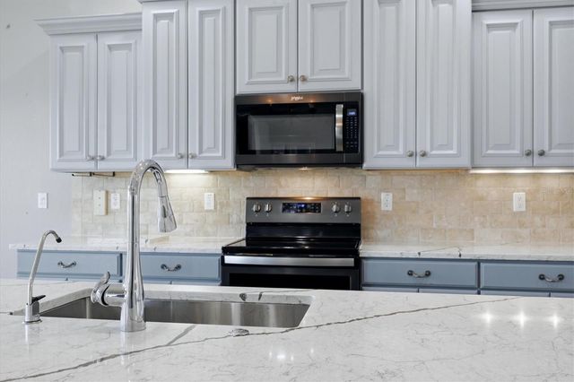20252 PEZZANA DRIVE, Venice, FL 34292