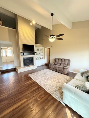 76 Club Road, Dover, AR 72837