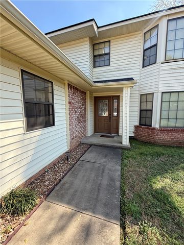 76 Club Road, Dover, AR 72837