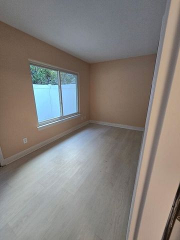 1328 Waterway Dr Apt 1, North Myrtle Beach, SC 29582