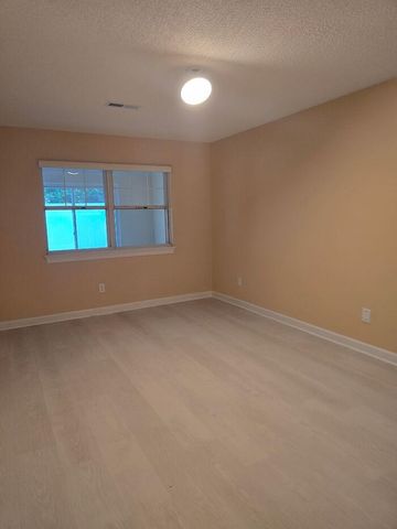 1328 Waterway Dr Apt 1, North Myrtle Beach, SC 29582