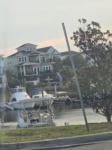 1328 Waterway Dr Apt 1, North Myrtle Beach, SC 29582