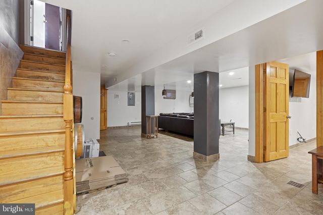 6511 HENWOOD AVE, Pennsauken, NJ 08109