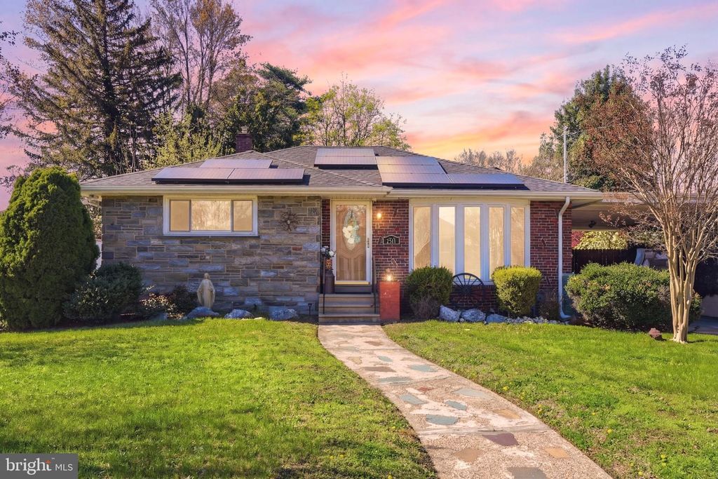 6511 HENWOOD AVE, Pennsauken, NJ 08109