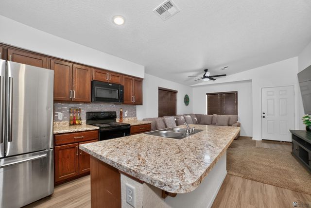 4431 S Buckthorn Dr, Yuma, AZ 85367