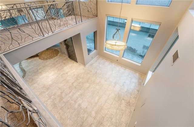 980 Vegas Valley Drive, Las Vegas, NV 89109