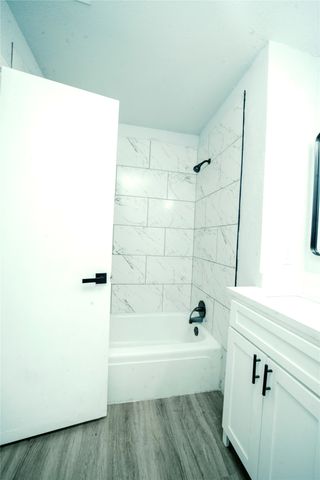 1432 Barron Lane, Fort Worth, TX 76112