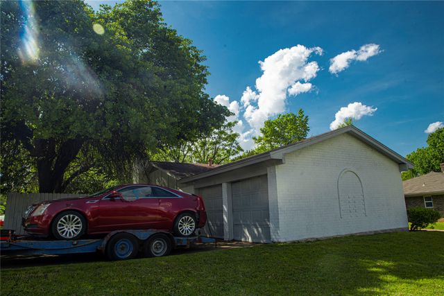 1432 Barron Lane, Fort Worth, TX 76112