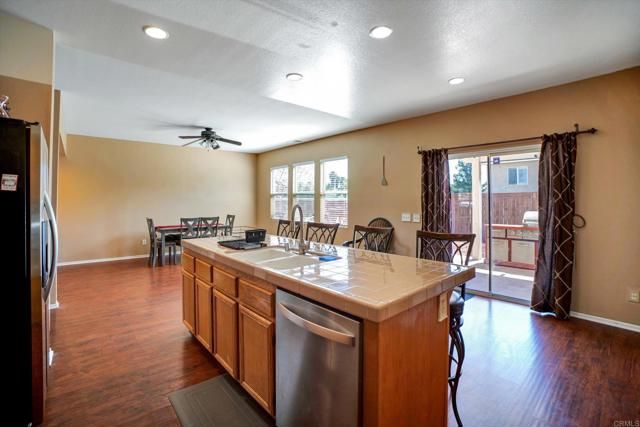 33347 Breighton Wood St, Menifee, CA 92584