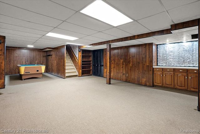 633 Foxhall Road, Bloomfield Hills, MI 48304