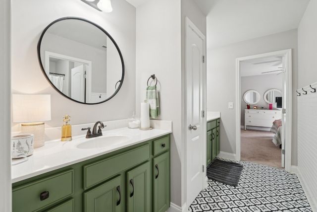 173 Monarchos Dr, Gallatin, TN 37066