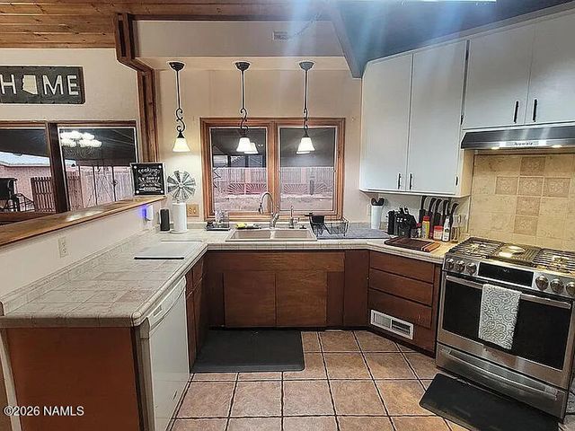 201 Papago Boulevard, Winslow, AZ 86047