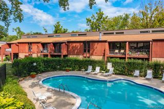 2403 Packard Street 38D, Ann Arbor, MI 48104