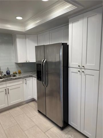 8877 Tulare Drive 314B, Huntington Beach, CA 92646