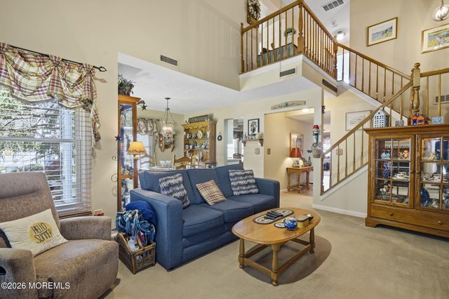 124 Magee Court, East Brunswick, NJ 08816