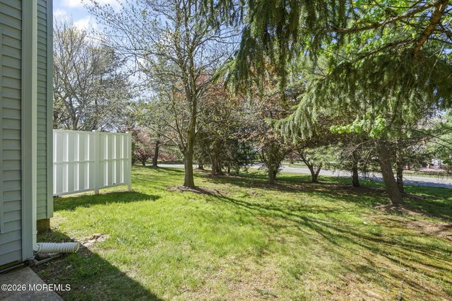 124 Magee Court, East Brunswick, NJ 08816