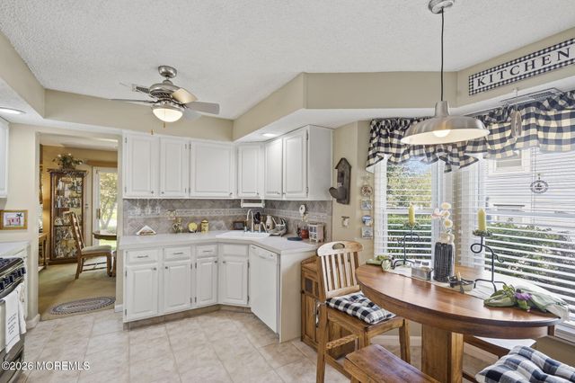 124 Magee Court, East Brunswick, NJ 08816