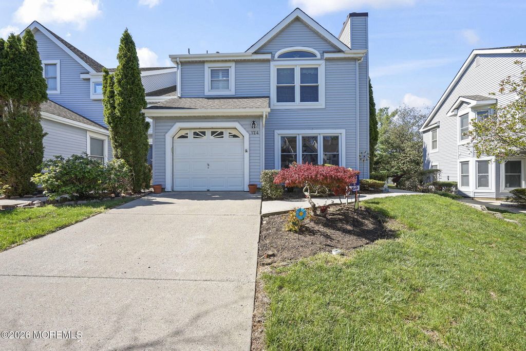 124 Magee Court, East Brunswick, NJ 08816