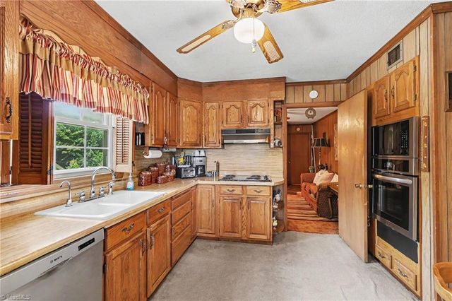 12003 N NC Highway 150, Winston-salem, NC 27127
