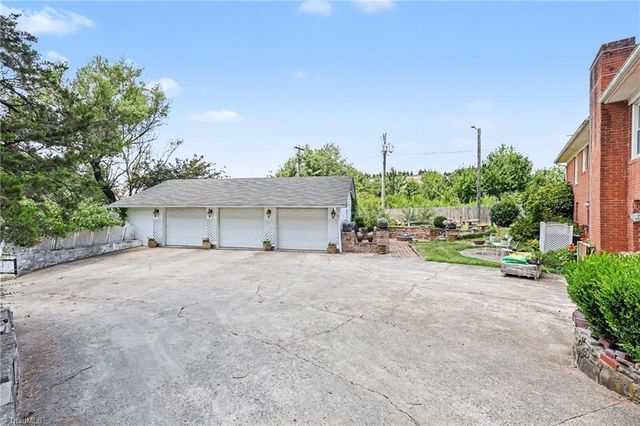 12003 N NC Highway 150, Winston-salem, NC 27127