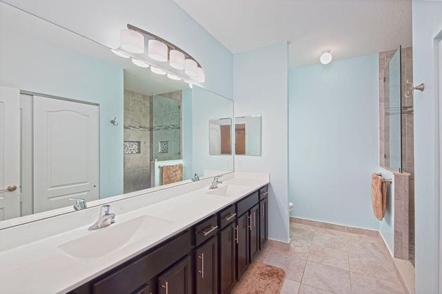 7742 NW Gladwell Lane, Port St. Lucie, Port St Lucie, FL 34987