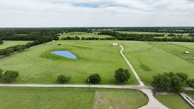 4260 County Road 3108, Campbell, TX 75422