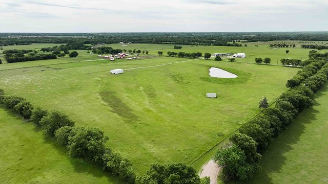 4260 County Road 3108, Campbell, TX 75422