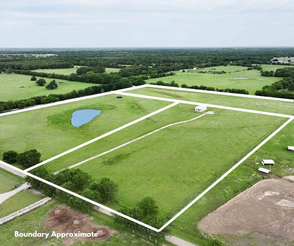 4260 County Road 3108, Campbell, TX 75422