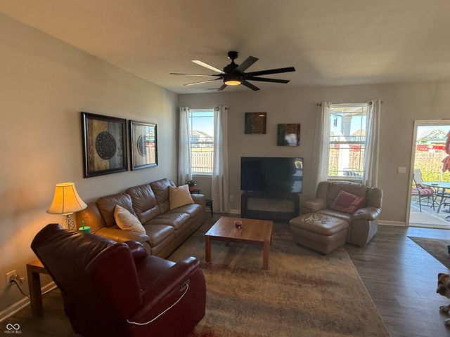 2600 Redding Drive, Whitestown, IN 46075