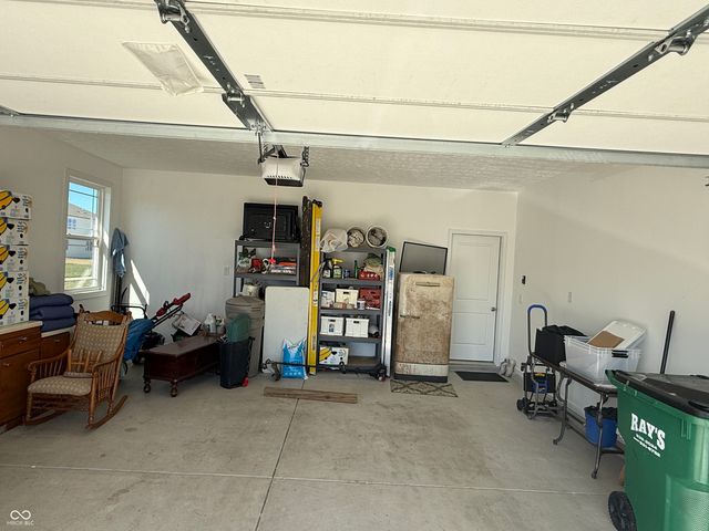 2600 Redding Drive, Whitestown, IN 46075