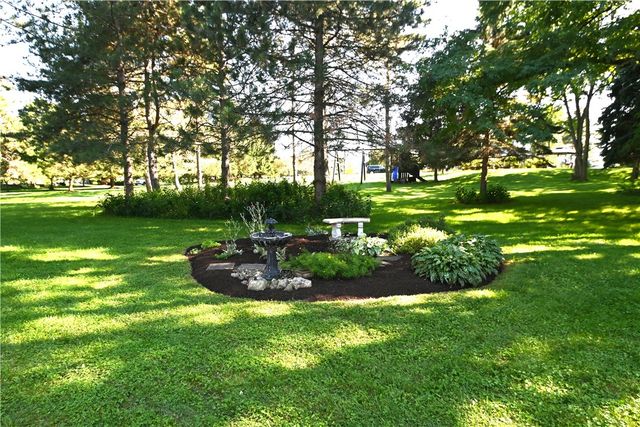 7 Saddle Hill, Mendon, NY 14472
