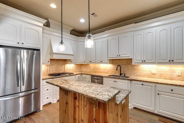 109 Camden Shores, Madison, MS 39110