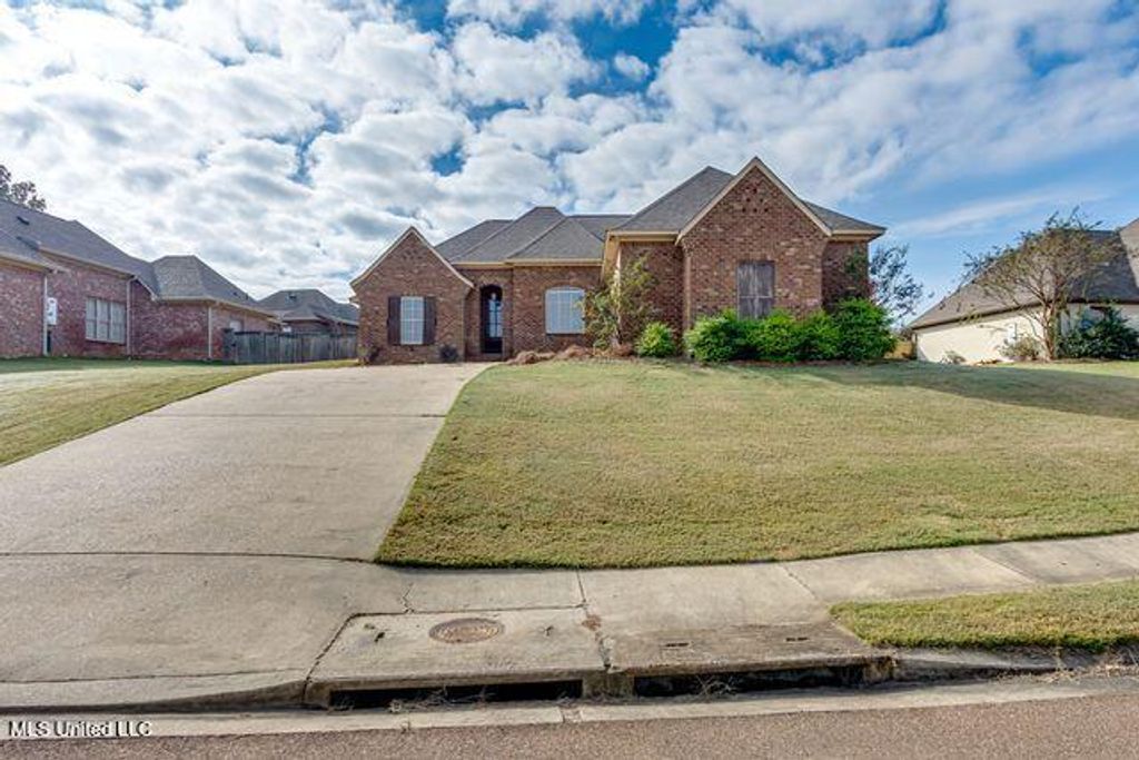 109 Camden Shores, Madison, MS 39110