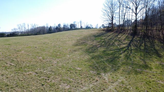 100 Concord Rd, Leoma, TN 38468