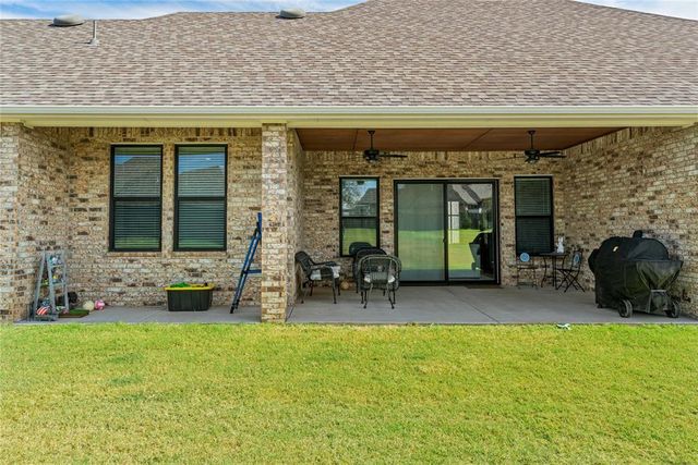 12825 Parkside Drive, Oklahoma City, OK 73173