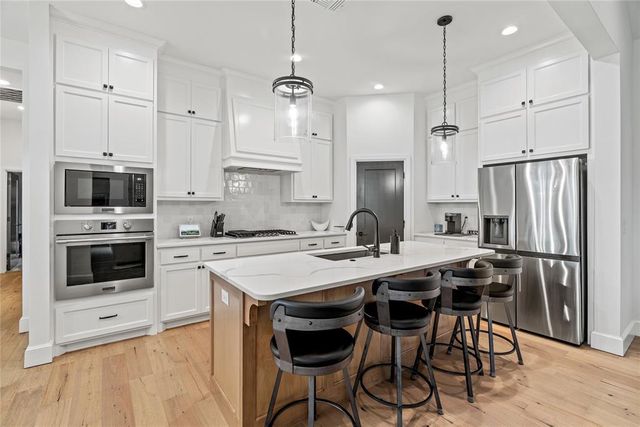 12825 Parkside Drive, Oklahoma City, OK 73173