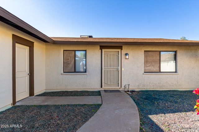 1025 E GREENWAY Drive, Tempe, AZ 85282