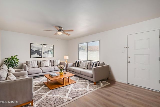 1025 E GREENWAY Drive, Tempe, AZ 85282