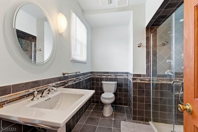 328 Hillside Ave, Livingston Twp., NJ 07039