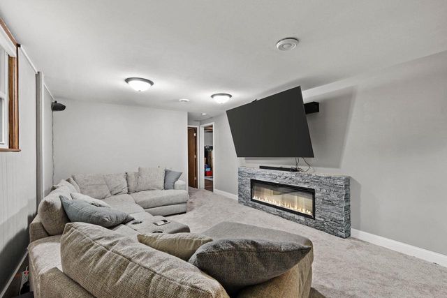 2418 Wesley Avenue, Janesville, WI 53545