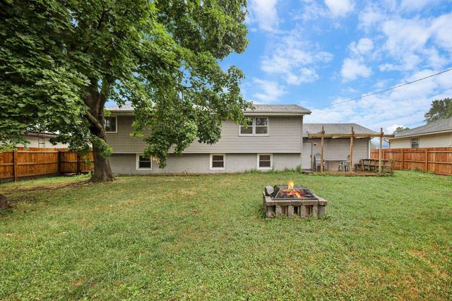 2418 Wesley Avenue, Janesville, WI 53545