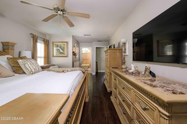 766 Park Springs Court, Port Orange, FL 32128