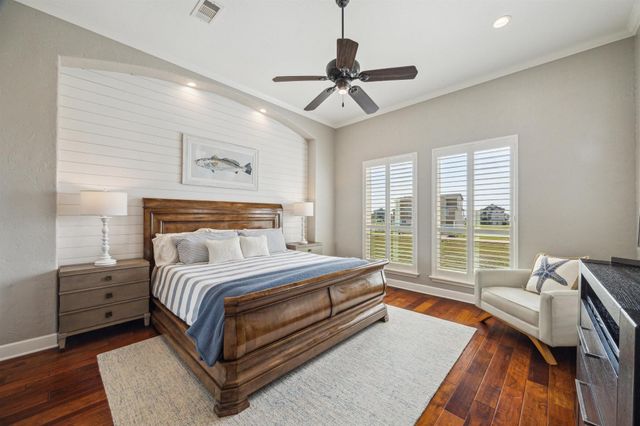 7 Ramrod, Hitchcock, TX 77563