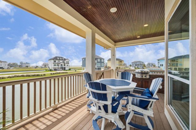 7 Ramrod, Hitchcock, TX 77563