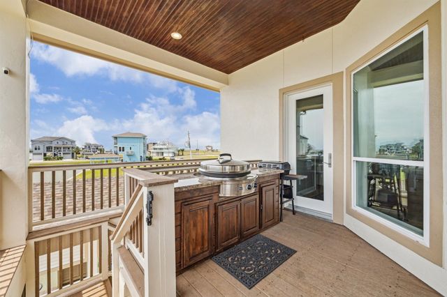 7 Ramrod, Hitchcock, TX 77563